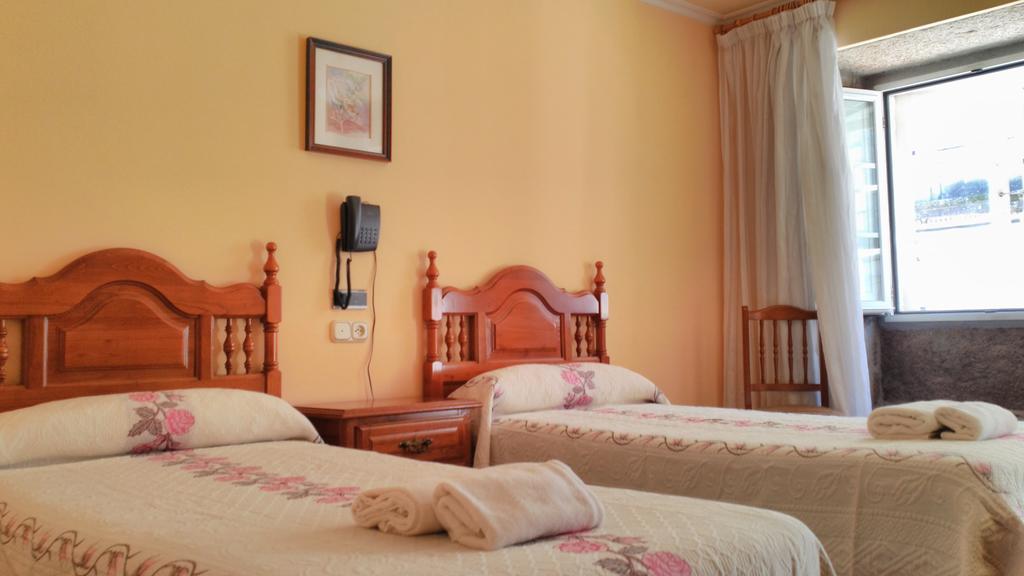 Pico Sacro I Hostal-Pension Santiago De Compostela Hotel ภายนอก รูปภาพ