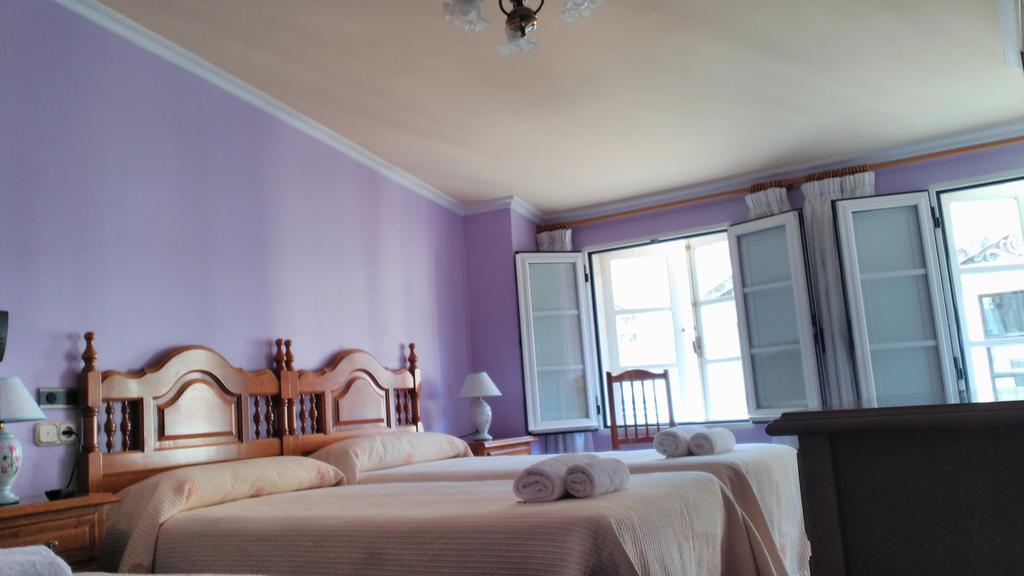 Pico Sacro I Hostal-Pension Santiago De Compostela Hotel ภายนอก รูปภาพ