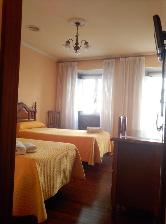 Pico Sacro I Hostal-Pension Santiago De Compostela Hotel ภายนอก รูปภาพ