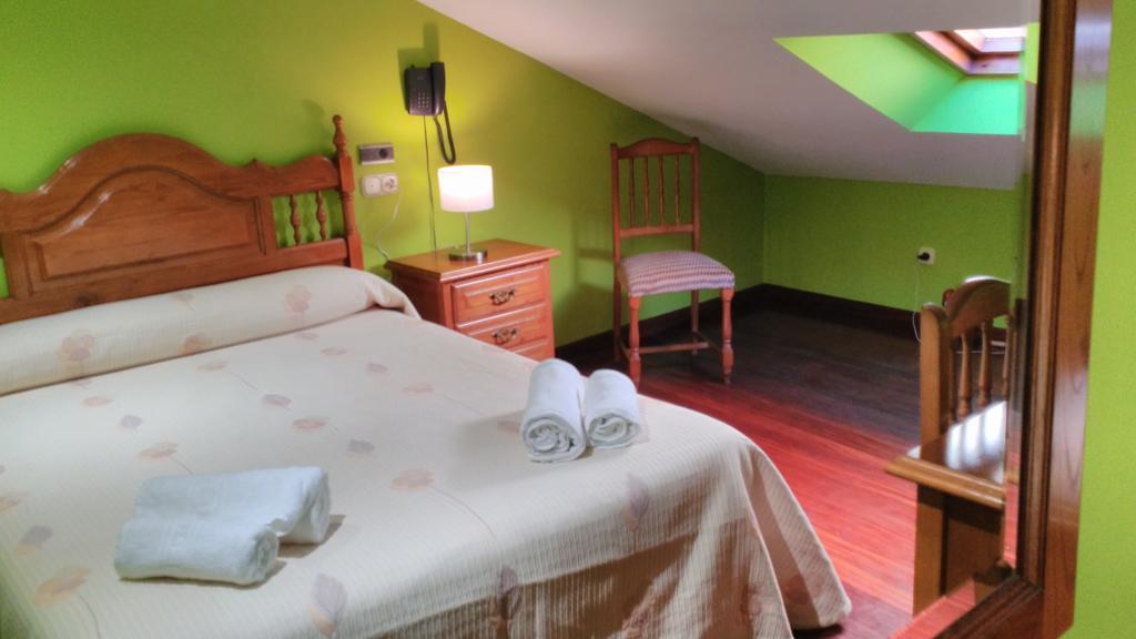 Pico Sacro I Hostal-Pension Santiago De Compostela Hotel ภายนอก รูปภาพ